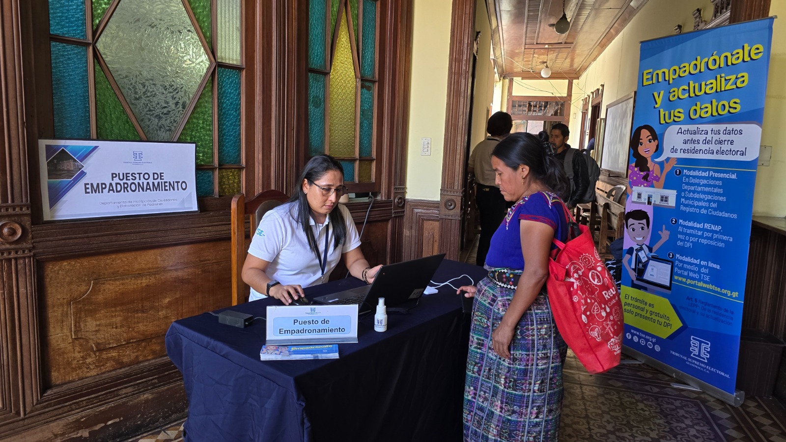 DICEP acerca el empadronamiento al Bufete Popular de la USAC